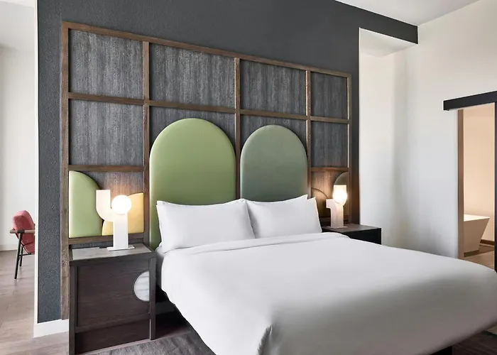 Hotel Renaissance Phoenix & Conference Center Glendale