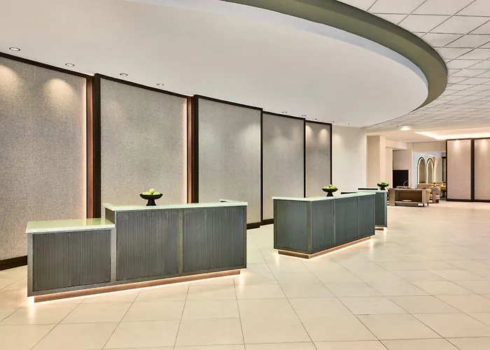 Renaissance Phoenix & Conference Center Hotel